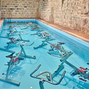 Aquabiking Image